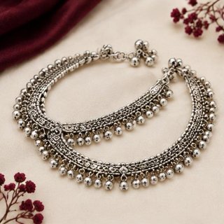 silver Payal